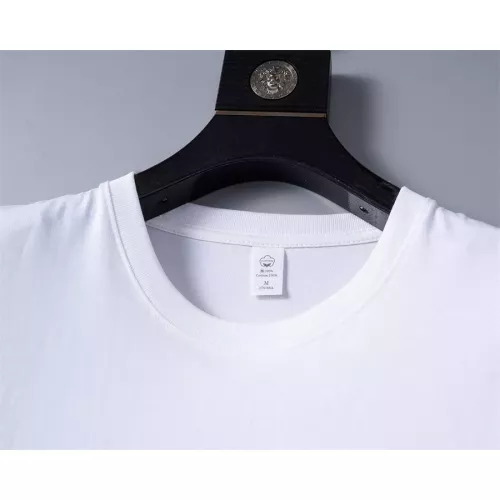 Replica Gucci T-Shirts Short Sleeved For Unisex #1328013 $34.00 USD for Wholesale