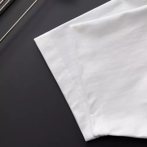 Replica Gucci T-Shirts Short Sleeved For Men #1328967 $82.00 USD for Wholesale