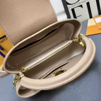 $108.00 USD Louis Vuitton AAA Quality Handbags For Women #1320549