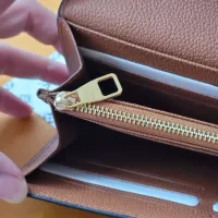 $102.00 USD Louis Vuitton AAA Quality Card Case #1321393