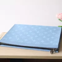 $92.00 USD Louis Vuitton AAA Quality Wallets #1321754