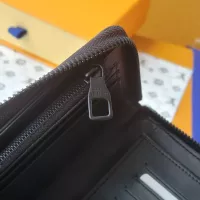 $92.00 USD Louis Vuitton AAA Quality Wallets For Men #1321800