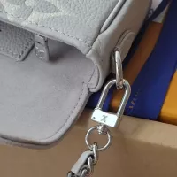 $122.00 USD Louis Vuitton AAA Quality Messenger Bags For Women #1321976