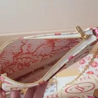$128.00 USD Louis Vuitton AAA Quality Messenger Bags For Women #1321978