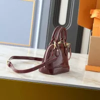 $56.00 USD Louis Vuitton Messenger Bags For Women #1321997