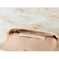 $48.00 USD Louis Vuitton Messenger Bags For Women #1322004