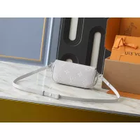 $48.00 USD Louis Vuitton Messenger Bags For Women #1322005