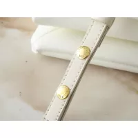 $60.00 USD Louis Vuitton Messenger Bags For Women #1322009