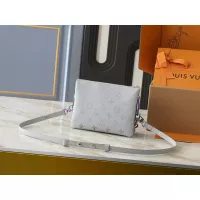 $60.00 USD Louis Vuitton Messenger Bags For Women #1322012