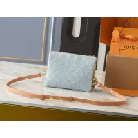 $60.00 USD Louis Vuitton Messenger Bags For Women #1322013