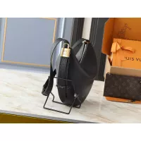 $64.00 USD Louis Vuitton Messenger Bags For Women #1322049