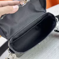 $80.00 USD Louis Vuitton AAA Quality Messenger Bags For Women #1322085
