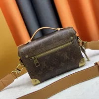 $80.00 USD Louis Vuitton AAA Quality Messenger Bags For Women #1322087