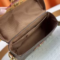 $80.00 USD Louis Vuitton AAA Quality Messenger Bags For Women #1322088
