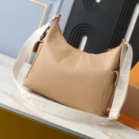 $72.00 USD Louis Vuitton AAA Quality Messenger Bags For Women #1322101