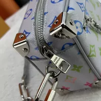 $72.00 USD Louis Vuitton AAA Quality Messenger Bags For Women #1322157