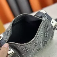 $82.00 USD Louis Vuitton AAA Quality Messenger Bags For Women #1322177