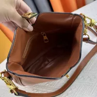 $76.00 USD Louis Vuitton AAA Quality Messenger Bags For Women #1322181