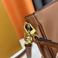 $80.00 USD Louis Vuitton AAA Quality Messenger Bags For Women #1322182
