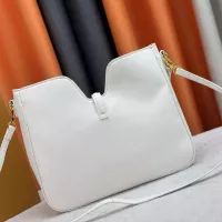 $80.00 USD Louis Vuitton AAA Quality Messenger Bags For Women #1322189