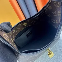 $68.00 USD Louis Vuitton AAA Quality Shoulder Bags For Women #1322193