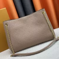$68.00 USD Louis Vuitton AAA Quality Messenger Bags For Women #1322238
