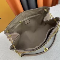 $68.00 USD Louis Vuitton AAA Quality Messenger Bags For Women #1322238