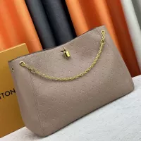 $72.00 USD Louis Vuitton AAA Quality Messenger Bags For Women #1322241
