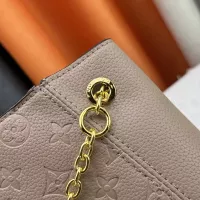 $72.00 USD Louis Vuitton AAA Quality Messenger Bags For Women #1322241