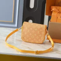 $64.00 USD Louis Vuitton Messenger Bags #1322259