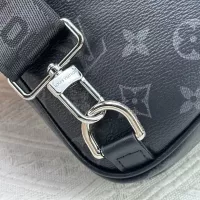 $76.00 USD Louis Vuitton AAA Man Messenger Bags #1322266