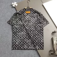 $39.00 USD Louis Vuitton LV T-Shirts Short Sleeved For Unisex #1323306