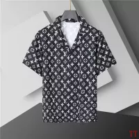 $60.00 USD Louis Vuitton LV Tracksuits Short Sleeved For Men #1323355