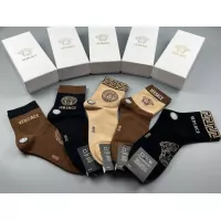 $25.00 USD Versace Socks For Men #1324660