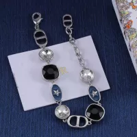 $27.00 USD Christian Dior Bracelets For Women #1325916