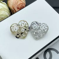 $25.00 USD Chanel Brooches For Women #1325970