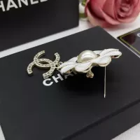 $25.00 USD Chanel Brooches For Women #1325973