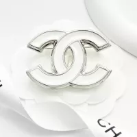 $36.00 USD Chanel Brooches For Women #1326397