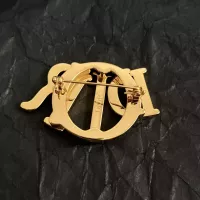 $45.00 USD Christian Dior Brooches For Women #1326401