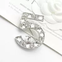 $34.00 USD Chanel Brooches For Women #1326530