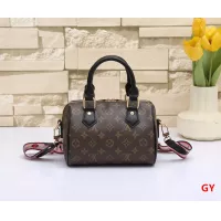 $32.00 USD Louis Vuitton HandBags For Women #1326879