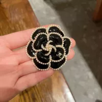 $29.00 USD Chanel Brooches For Women #1327124
