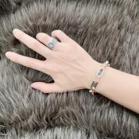 $60.00 USD Louis Vuitton LV Bracelets #1327316