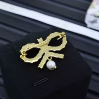 $25.00 USD Christian Dior Brooches For Women #1327327