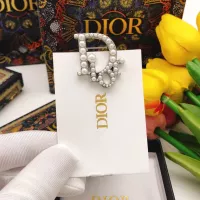 $27.00 USD Christian Dior Brooches For Women #1327328