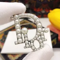 $27.00 USD Christian Dior Brooches For Women #1327328