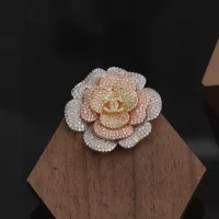 $36.00 USD Chanel Brooches For Women #1327357