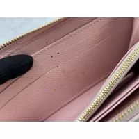 $42.00 USD Louis Vuitton LV Card Case For Women #1329764
