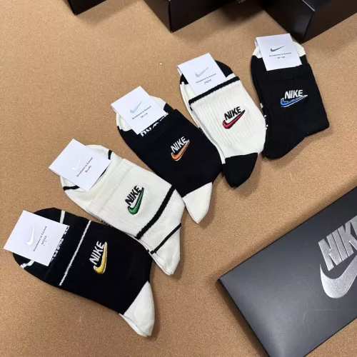 Replica Nike Socks #1332428 $27.00 USD for Wholesale