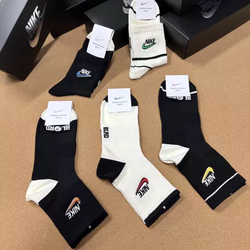 Replica Nike Socks #1332428 $27.00 USD for Wholesale